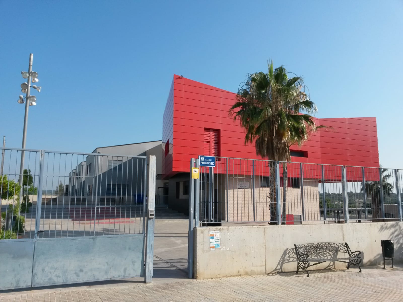 2,5 millones de euros para los centros educativos públicos de Cheste 2,5 millones de euros para los centros educativos públicos de Cheste