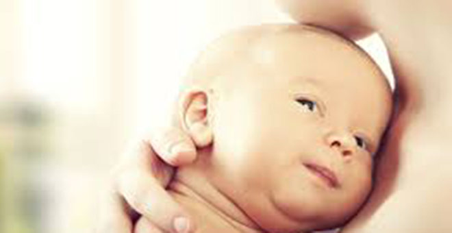 Manises refuerza su apuesta por humanizar la Unidad de Neonatología
