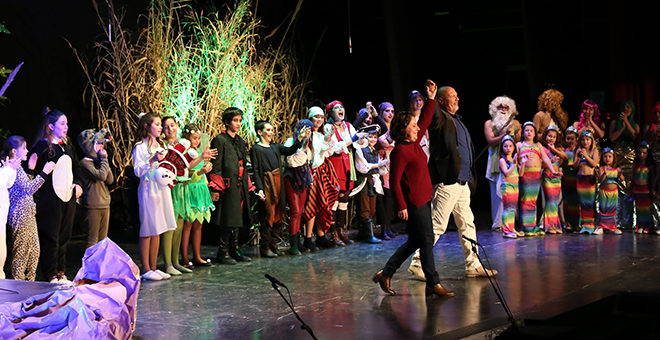El taller de teatro chestano llena el Liceo