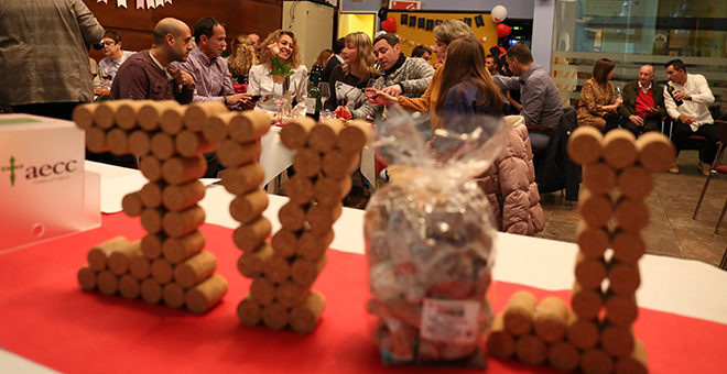 San Valentín llena el salón de plenos
