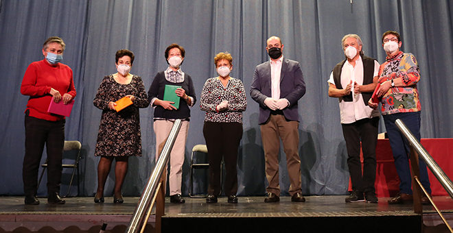 El Certamen Literario entrega sus premios en el Liceo