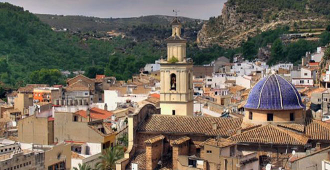 Buñol tras los pasos de Cheste