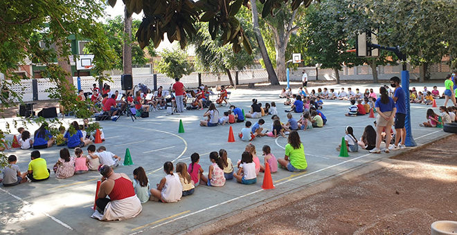 La Lira ameniza la escuela de verano