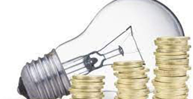 La luz baja en noviembre pese al repunte de los últimos días