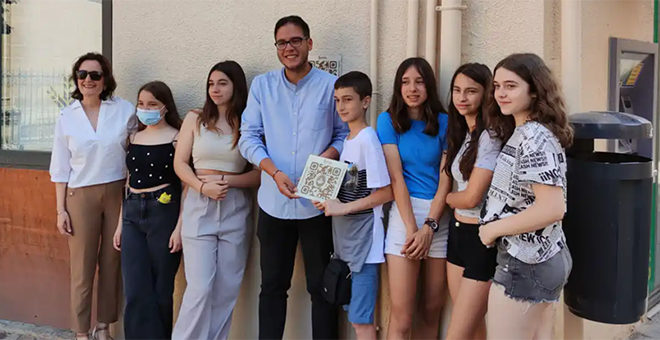 Placa en honor a Sor Dositea en Zamora