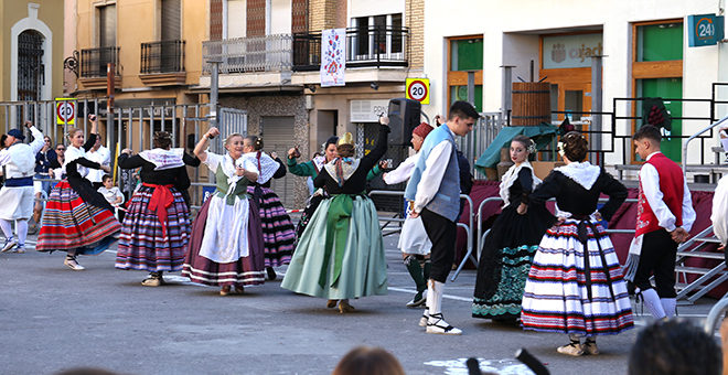Cheste celebra la primera Dansà popular