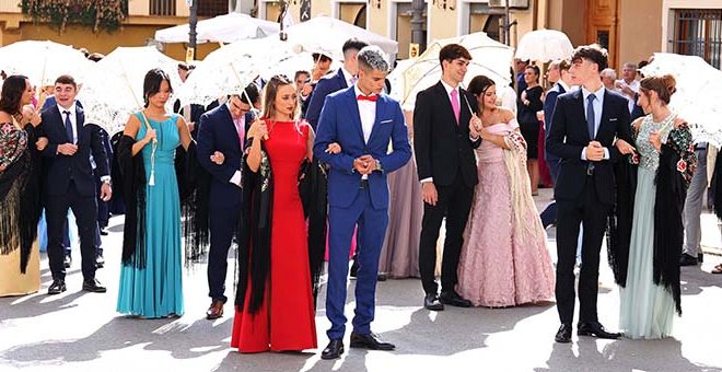 Cheste celebra el día del mantón