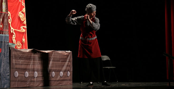 El teatro en inglés para escolares llena el Liceo