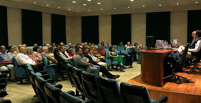 Se presenta el libro «Cheste en pandemia, la superación de un pueblo»