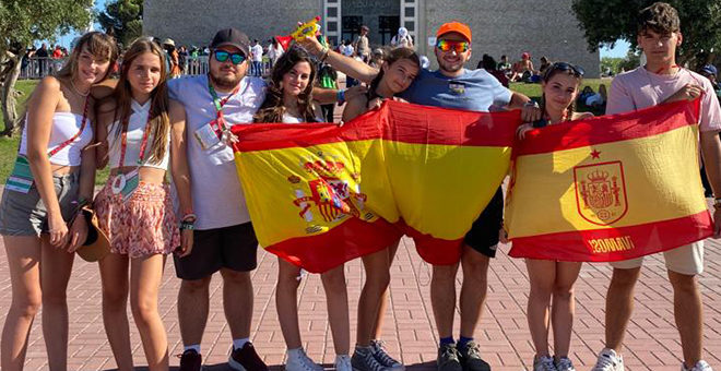 Los jóvenes Chestan@s con el Papa Francisco