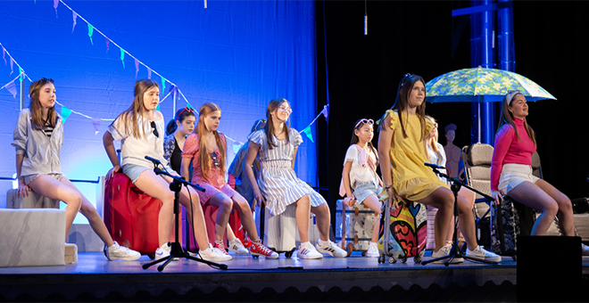 Gran ovación para la escuela municipal de teatro
