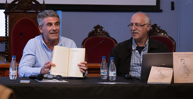 Presentación de Cuentets anticlericals