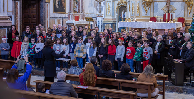 La iglesia acoge el concierto “Cantamos La Navidad”