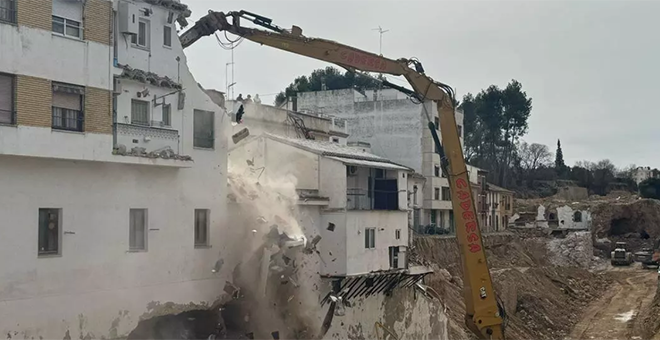 Comienza la reconstrucción del casco urbano Chiva