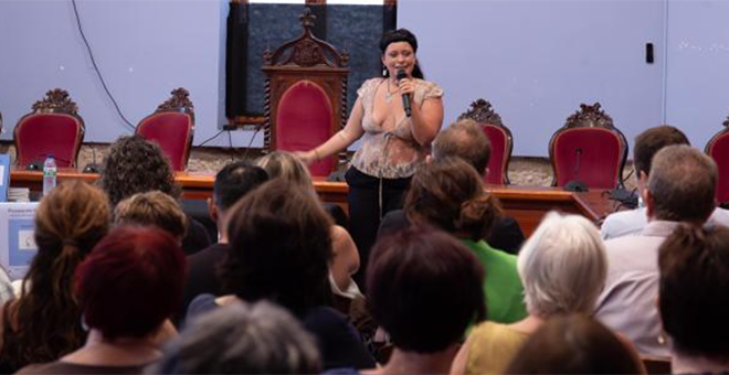 La chestana Mar Vilalta presenta su poemario
