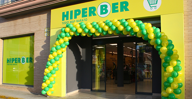 La cadena Hiperber abre un supermercado en Cheste
