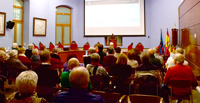 Se presenta «Vivencias», un libro del chestano Vicente Tarín