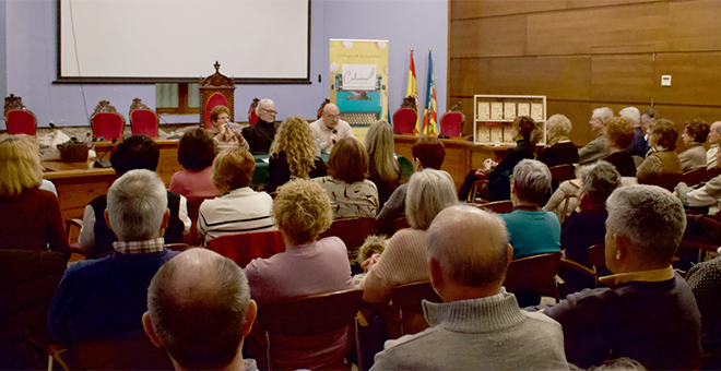 El chestano Néstor Hernán presenta su libro