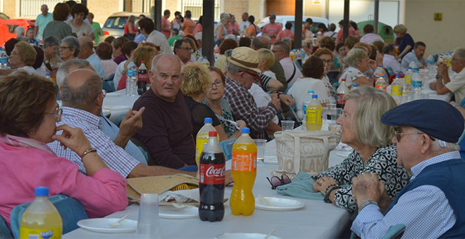 Homenaje a las personas mayores